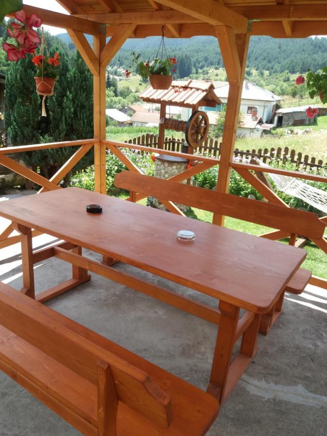 Вила Здравец Yagodina Luaran gambar