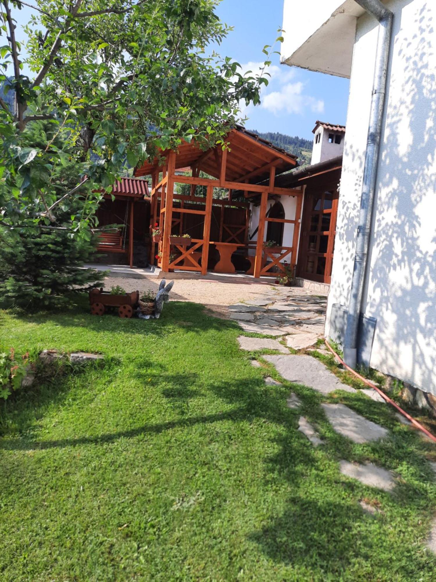 Вила Здравец Yagodina Luaran gambar
